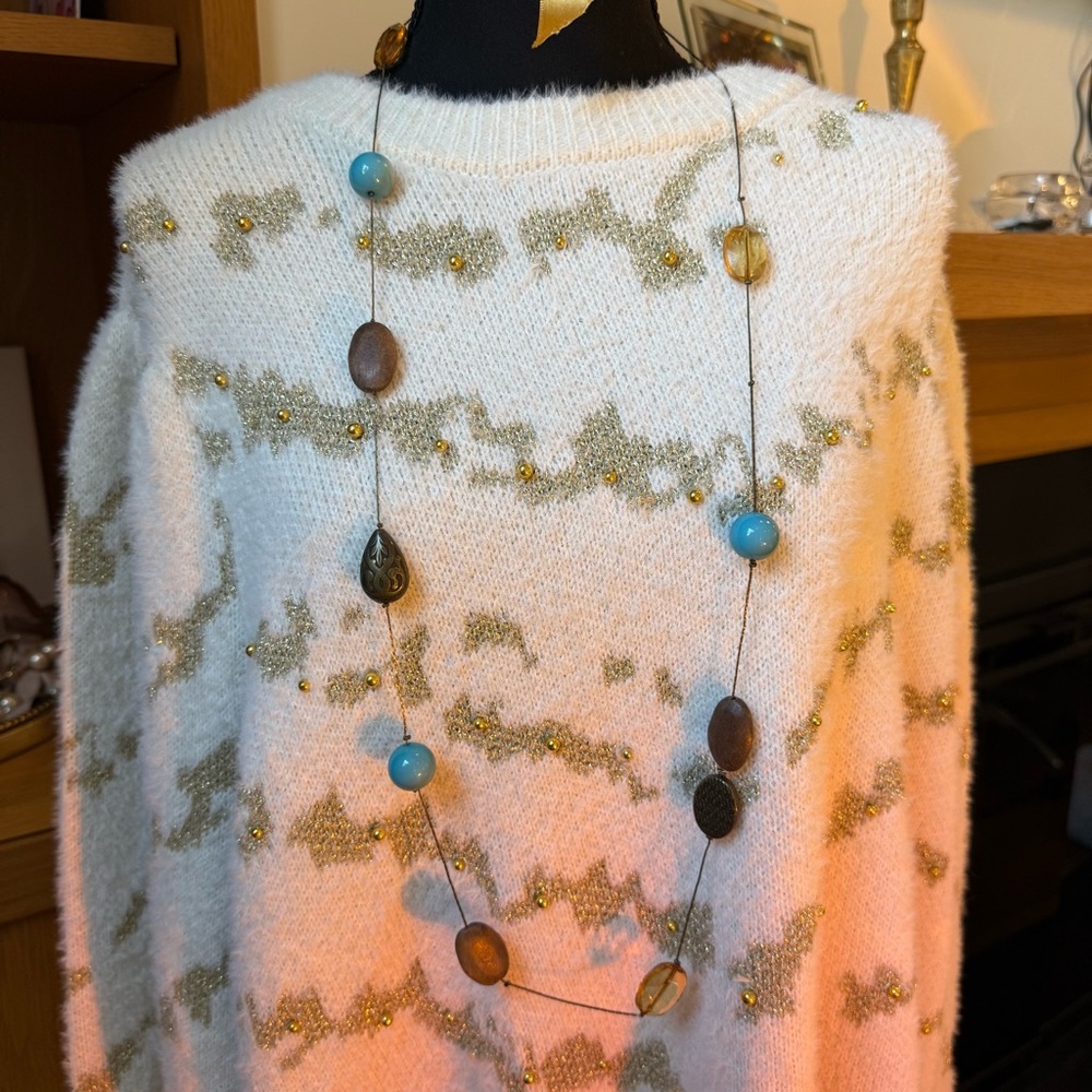 Elegant Multicolor Beaded Necklace